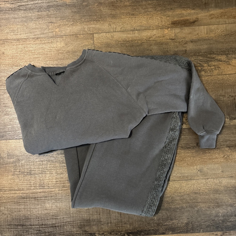 Planet Heart Sweat Outfit Lounge Set  Matching 2 Piece Comfy Simple Gray XS